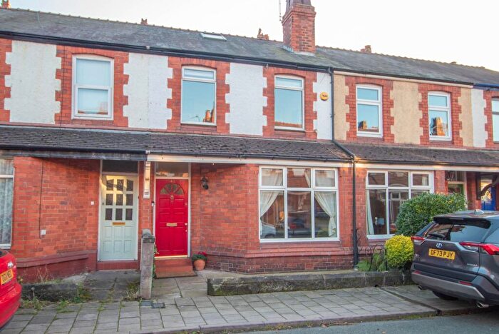 2 Bedroom Terraced House For Sale In Hewitt Street, Hoole, Chester, CH2