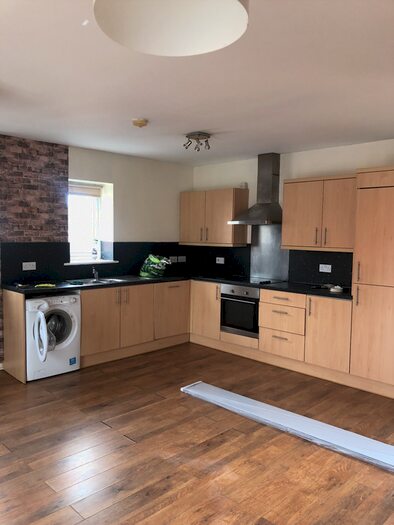2 Bedroom Flat To Rent In The Corner House, Major Cross Street, Widnes, Cheshire, WA8