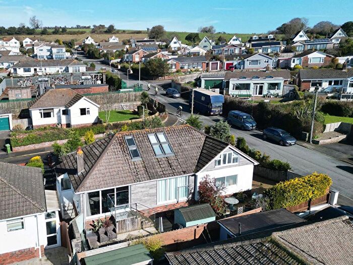 3 Bedroom Property For Sale In Portland Avenue, Teignmouth, TQ14