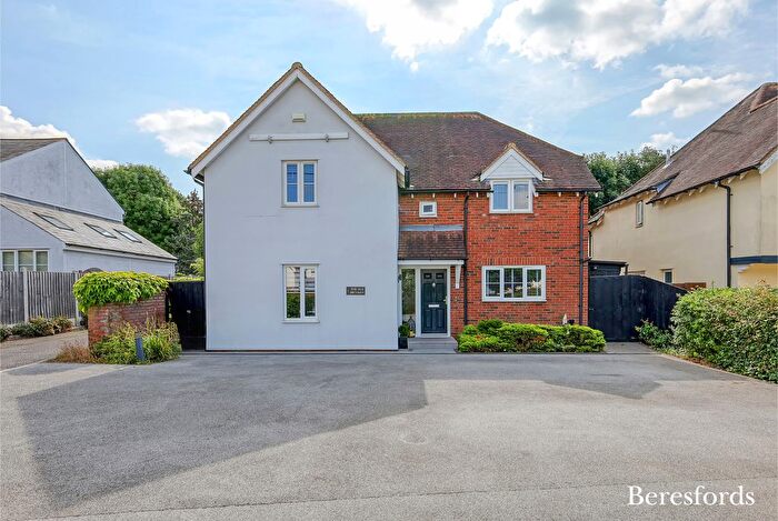 4 Bedroom Detached House For Sale In The Old Orchard, Howe Green, CM2