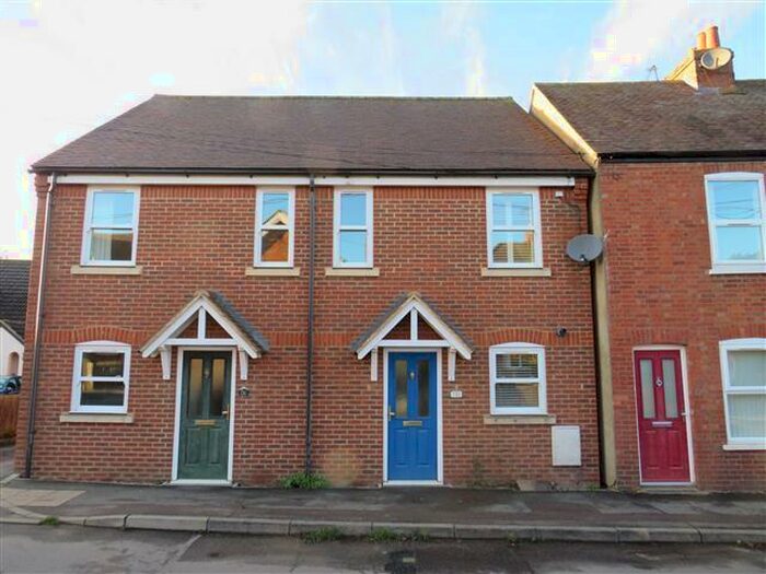 2 Bedroom Semi-Detached House To Rent In Windmill Road, Thame, OX9