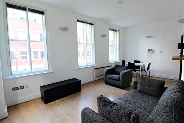 1 Bedroom Flat To Rent In Albany Court, Plumbers Row, London, E1