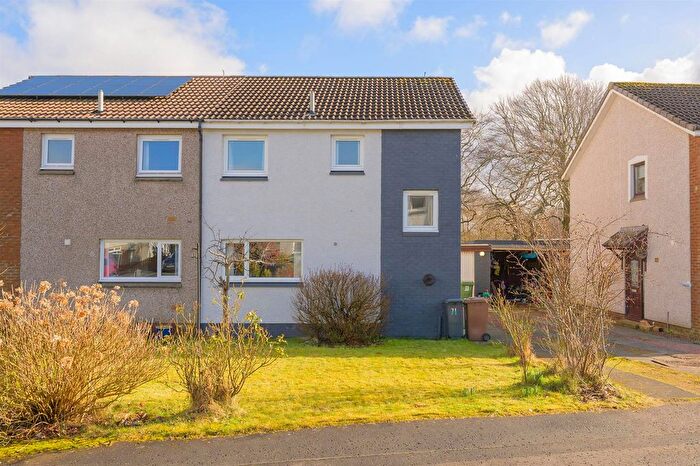 3 Bedroom Semi-Detached House For Sale In Glenburn Gardens, Whitburn, EH47