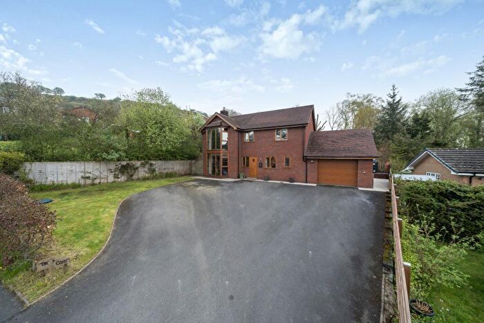 3 Bedroom Detached House For Sale In Llandrindod Wells, Powys, LD1