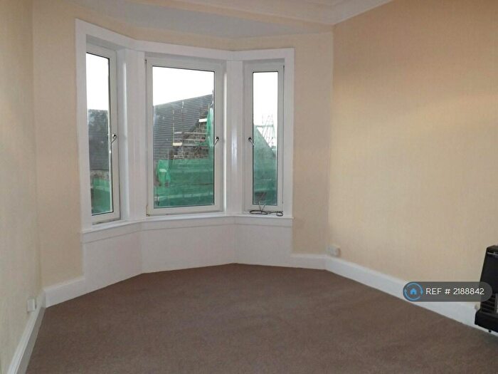2 Bedroom Flat To Rent In Causeyside Street, Paisley, PA1