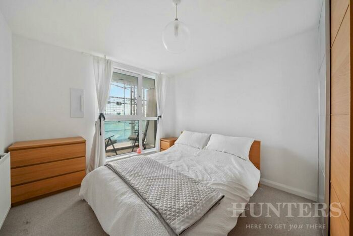 1 Bedroom Apartment To Rent In Coppermill Heights, Ferry Lane, London, N17