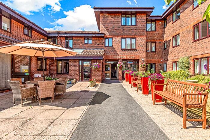 1 Bedroom Flat For Sale In Knights Lane, Tiddington, Stratford-Upon-Avon, CV37