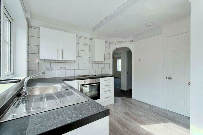 2 Bedroom House To Rent In Waterloo Road, Penygroes, Carmarthenshire, SA14