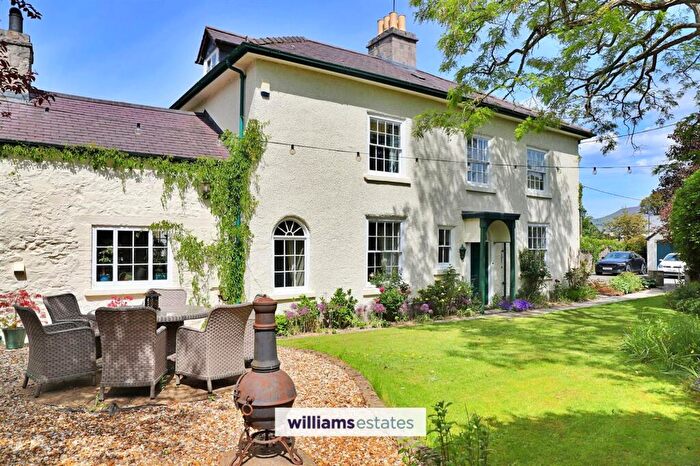 5 Bedroom Detached House For Sale In Glan Yr Afon, Llanfwrog, Ruthin, LL15