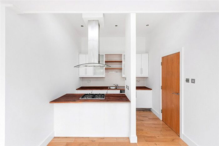1 Bedroom Flat To Rent In Thrawl Street, London, E1
