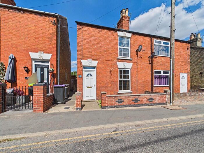 2 Bedroom Semi-Detached House For Sale In Hamilton Road, Alford, LN13