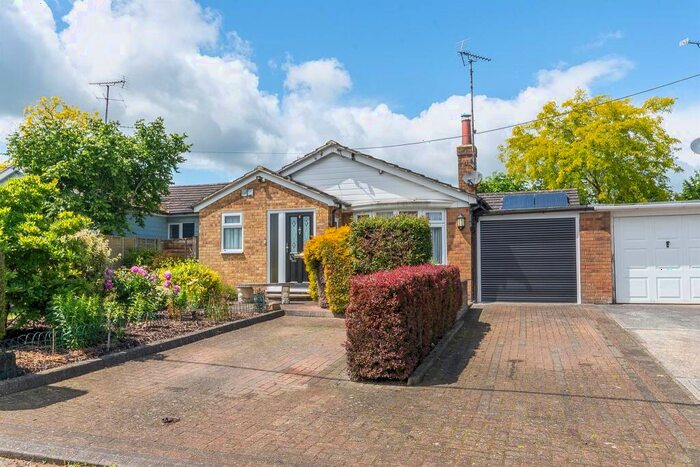 2 Bedroom Detached Bungalow For Sale In Brick Spring Lane, Great Totham, Maldon, CM9