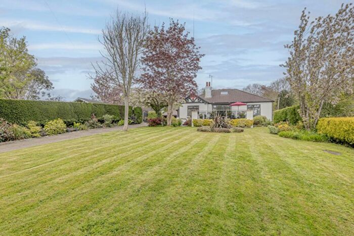 4 Bedroom Detached Bungalow For Sale In Hanchurch Lane, Stoke On Trent, ST4