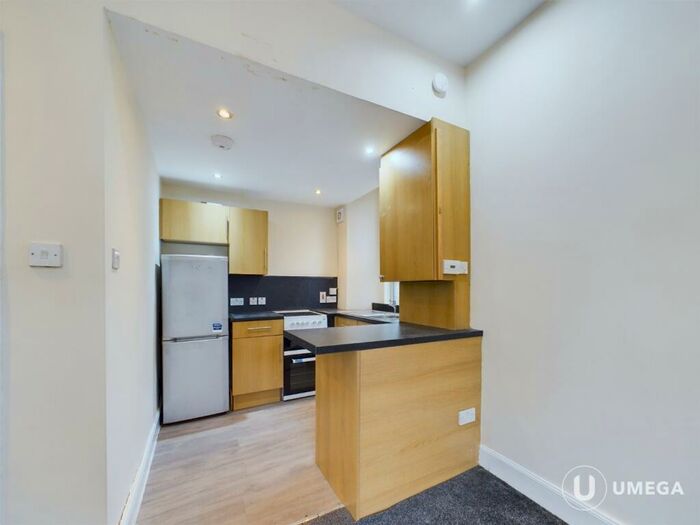 1 Bedroom Flat To Rent In Gorgie Road, Gorgie, Edinburgh, EH11