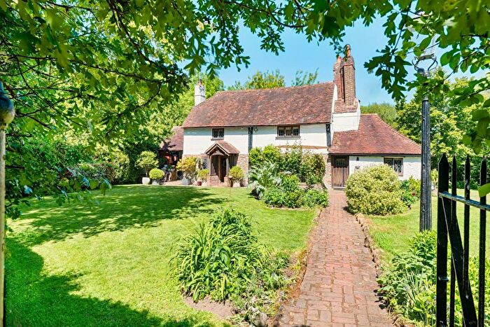 4 Bedroom Cottage For Sale In Gay Street, Pulborough, West Sussex, RH20