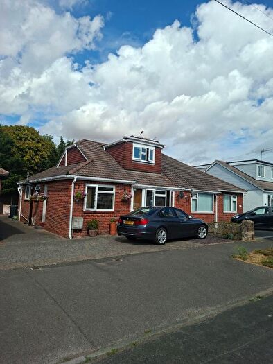 3 Bedroom Semi-Detached Bungalow To Rent In Linda Grove, Waterlooville, PO8