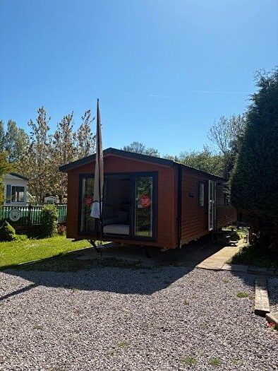 3 Bedroom Park Home For Sale In Wyreside, Out Rawcliffe, Preston, PR3