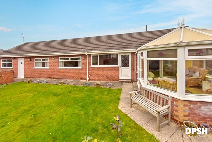 2 Bedroom Detached Bungalow For Sale In Westerton Road, Tingley, Wakefield, WF3