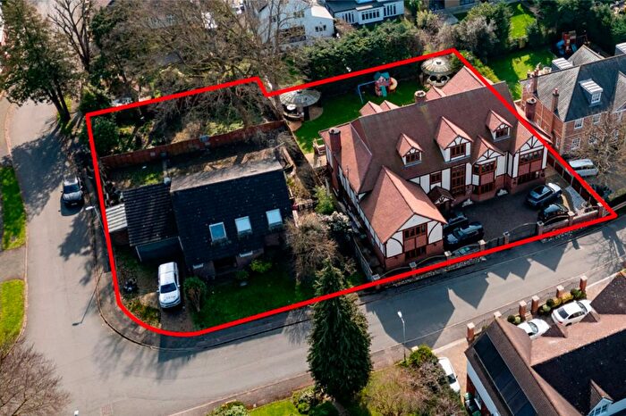 10 Bedroom Detached House For Sale In Freeman Way, Emerson Park, Hornchurch, RM11