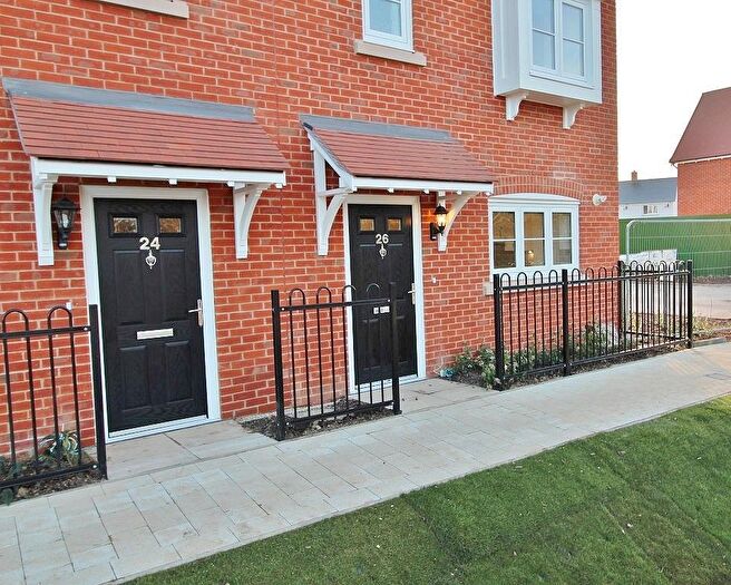 3 Bedroom End Of Terrace House To Rent In Houghton Avenue, Berewood, PO7