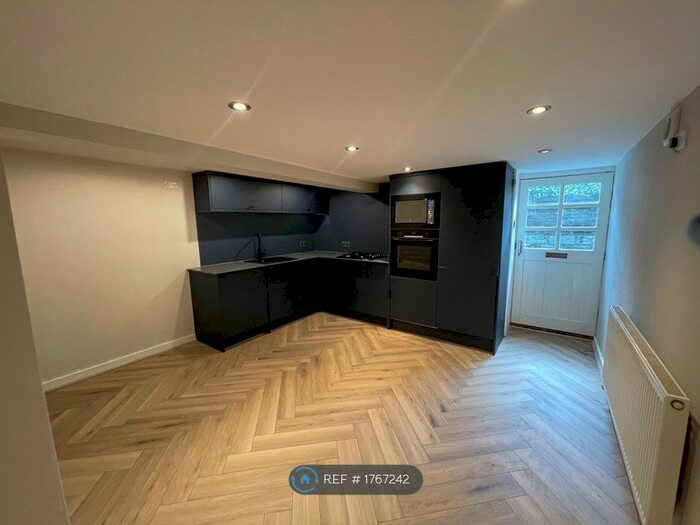 Studio To Rent In Ash Street, Ilkley, LS29