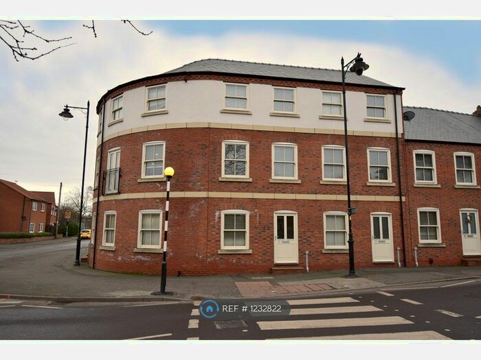 2 Bedroom Terraced House To Rent In Church Street, Louth LN11