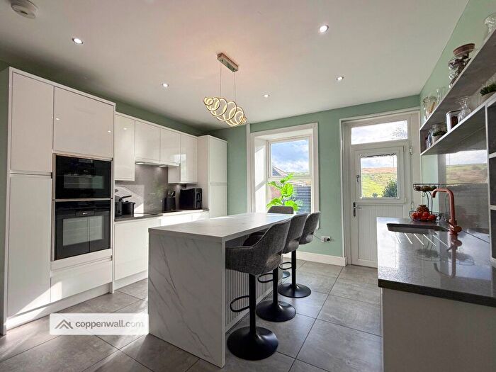4 Bedroom Terraced House For Sale In Rochdale Road, Bacup, Rossendale, OL13