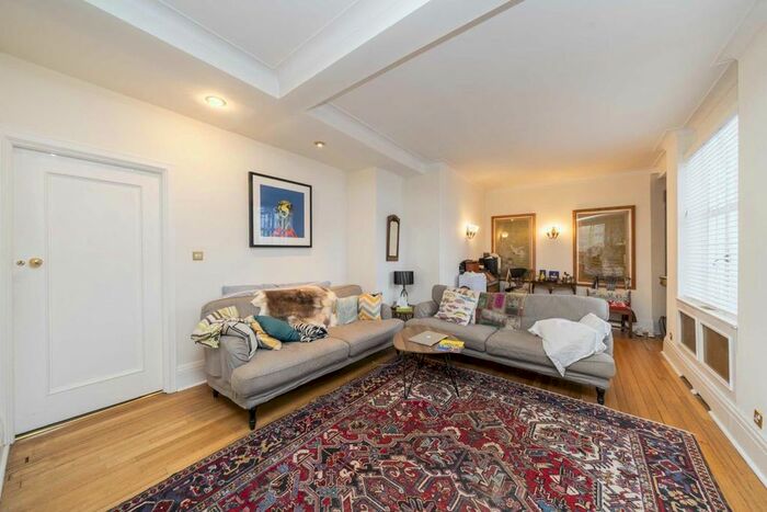 1 Bedroom Flat To Rent In Warwick Gardens, London, W14