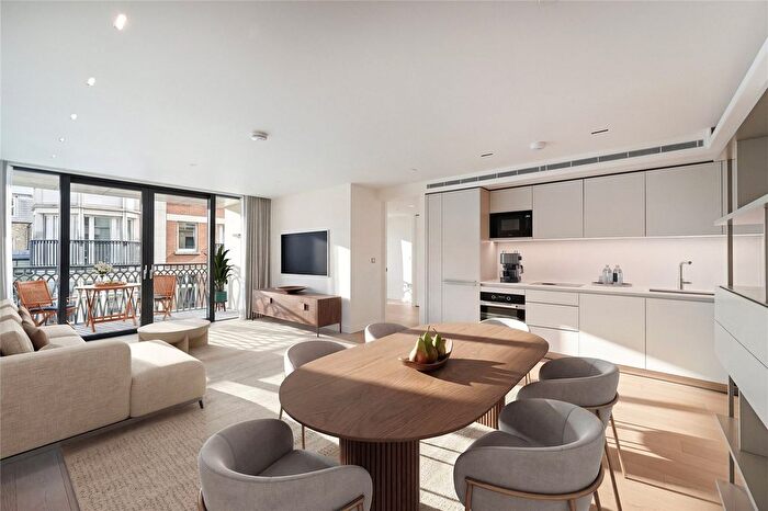 2 Bedroom Flat To Rent In Aybrook Street, London, W1U