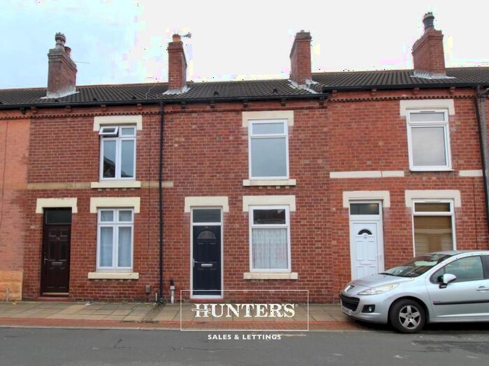 2 Bedroom Terraced House To Rent In Glebe Street, Castleford, WF10