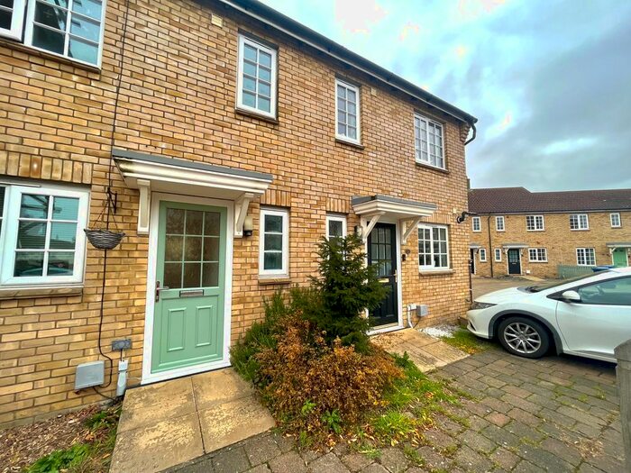 2 Bedroom Property To Rent In Barrow Lane, Lower Cambourne, Cambridge, CB23