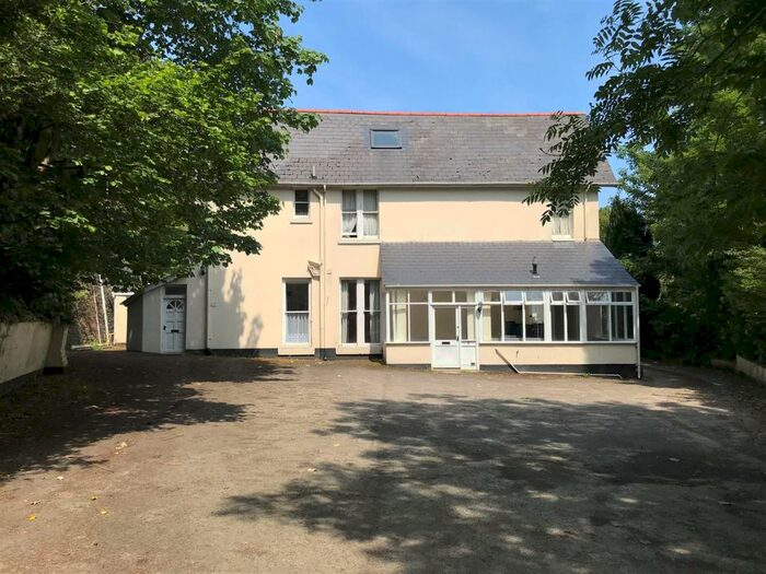 2 Bedroom Apartment To Rent In Flat, Westcombe, EX34