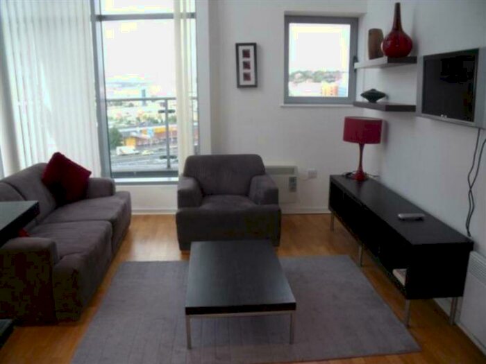 2 Bedroom Flat To Rent In Beringa, Gotts Road, Leeds, LS12