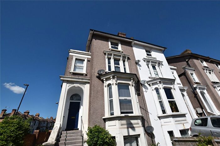 1 Bedroom Flat To Rent In Whitehorse Lane, London, SE25