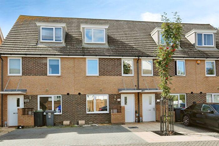 3 Bedroom Terraced House For Sale In Solebay Way, Gosport, PO13