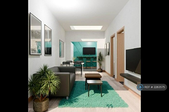 6 Bedroom Semi-Detached House To Rent In Whitby Avenue, Fallowfield, Manchester, M14