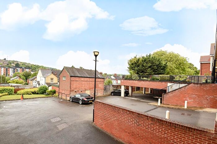 2 Bedroom Apartment To Rent In Tom Evans Court, High Wycombe, HP13