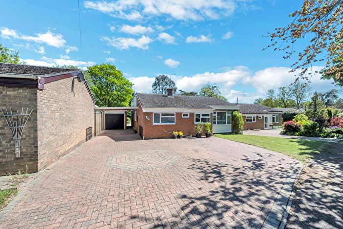 4 Bedroom Detached Bungalow For Sale In Woodland Close, Risby, IP28