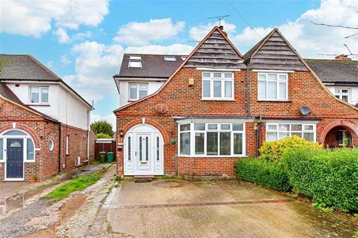 4 Bedroom Semi Detached House For Sale In Henry Avenue, Rustington, West Sussex, BN16