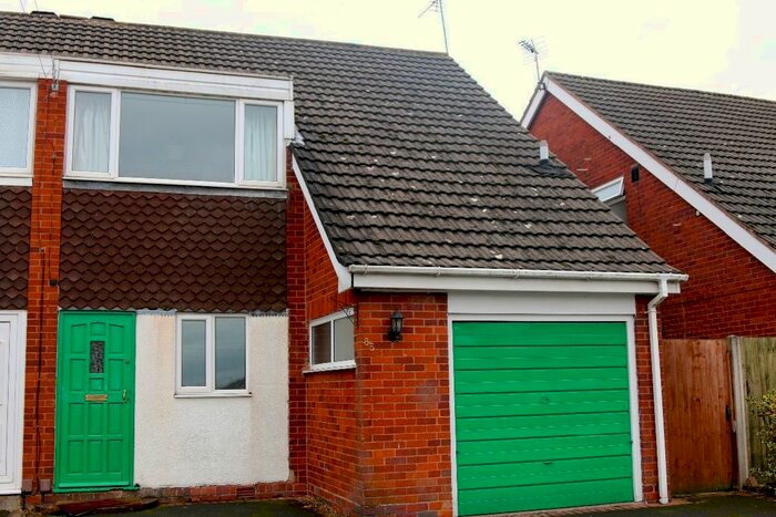 4 Bedroom Semi-Detached House To Rent In Hampton Drive, Newport, TF10