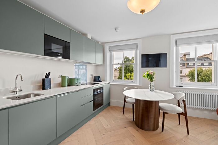 1 Bedroom Flat To Rent In Queens Gate, South Kensington, London, SW7