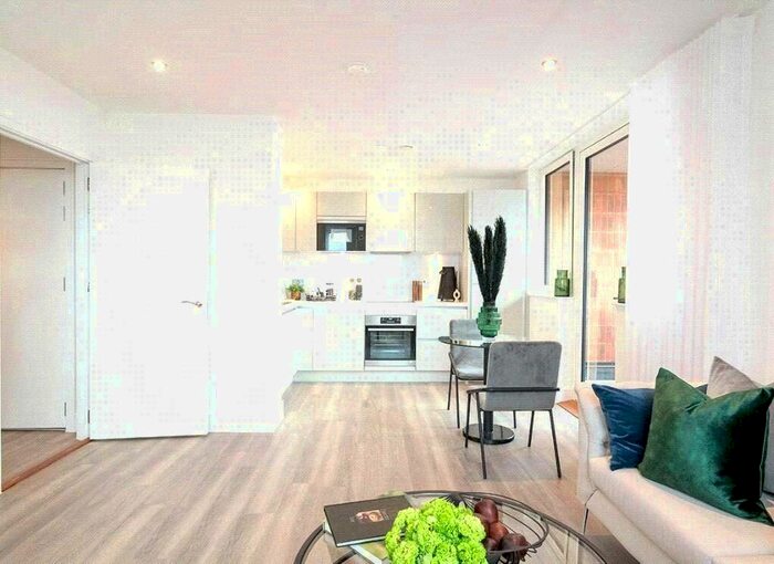 2 Bedroom Flat To Rent In Ashwell House, Merrick Road, Southall, UB2