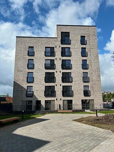 1 Bedroom Flat To Rent In Calton Village, G4