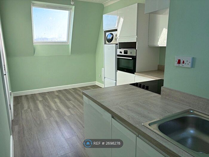 1 Bedroom Flat To Rent In Wickhambrook, Wickhambrook, Newmarket, CB8