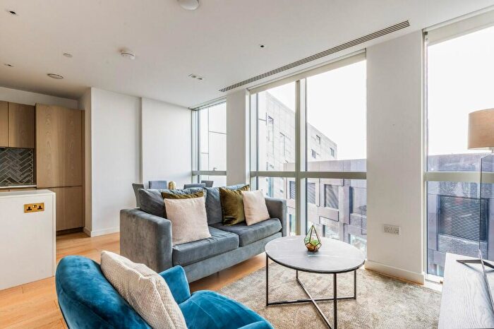 1 Bedroom Apartment To Rent In City Road, London, EC1V