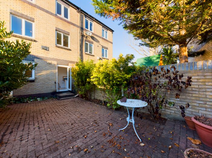 3 Bedroom Terraced House To Rent In Bray Crescent, London, SE16