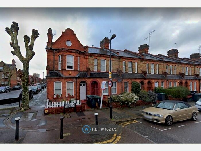 4 Bedroom Terraced House To Rent In Lymington Avenue, London N22