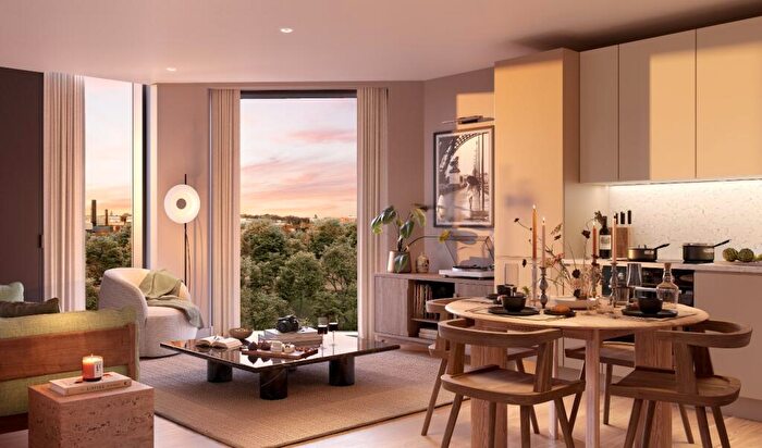 1 Bedroom Flat For Sale In Victoria Riverside, Greater Manchester, Manchester, M4