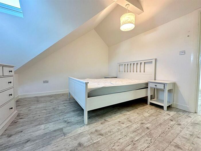 1 Bedroom Flat To Rent In Woolwich Road, London, SE7