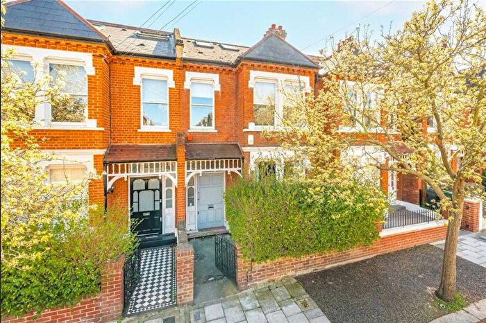 2 Bedroom Flat For Sale In Klea Avenue, Clapham, SW4